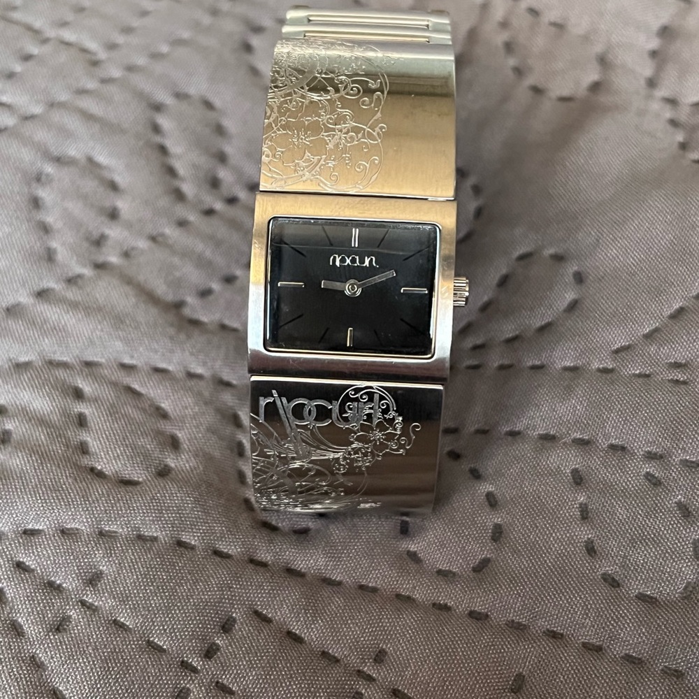 Ripcurl silver watch